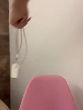 Aliison1_'s cam snapshot