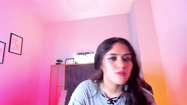 Azurra_amatto2's cam snapshot