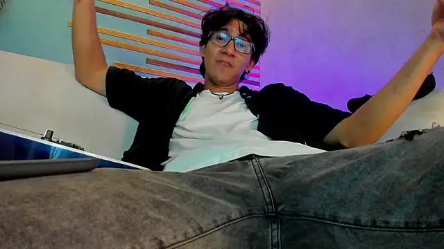 kane_del_toro's cam snapshot