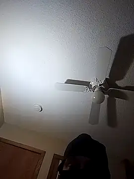 CutebooTee's cam snapshot