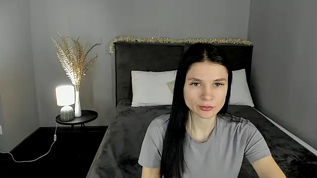 SkinyJoys's cam snapshot