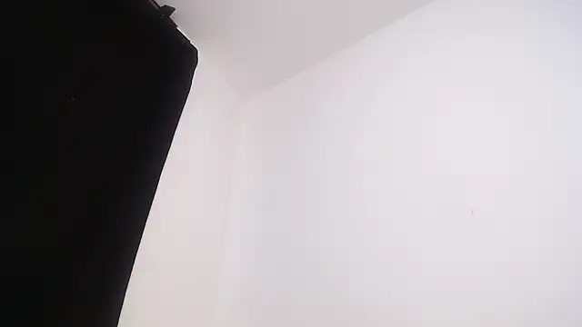 drake_brwon_23's cam snapshot