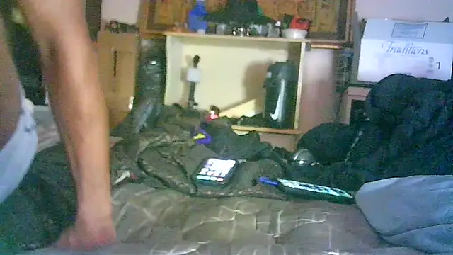 ON3YOULLN3VER_FIR3's cam snapshot