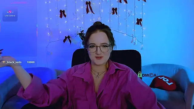 luna_berryy's cam snapshot