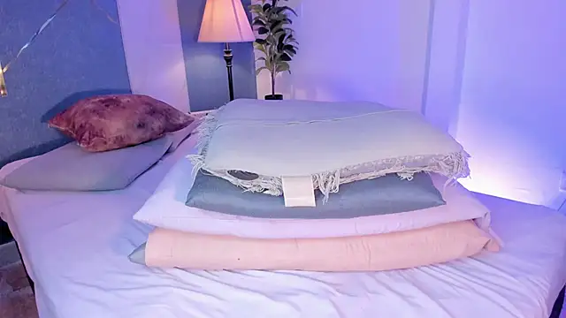 Voluptupus-girl live sex cam