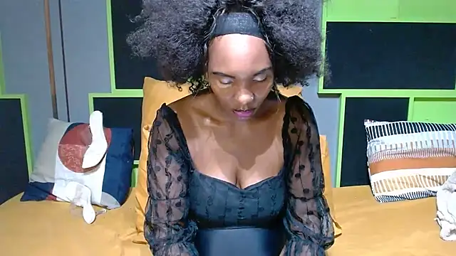 DarkLongNipples live sex cam