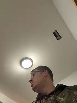 jungleking_88 live sex cam