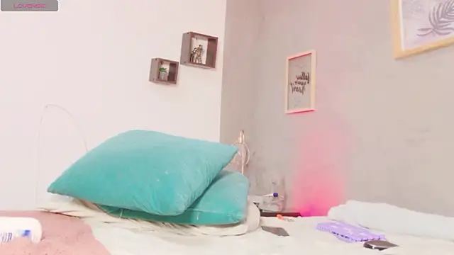 lanahill11's cam snapshot