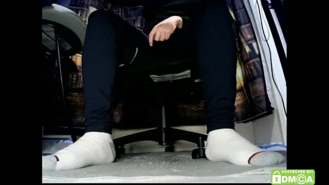 justshutupandwatch's cam snapshot