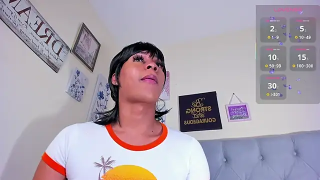 alyssa_dessire live sex cam