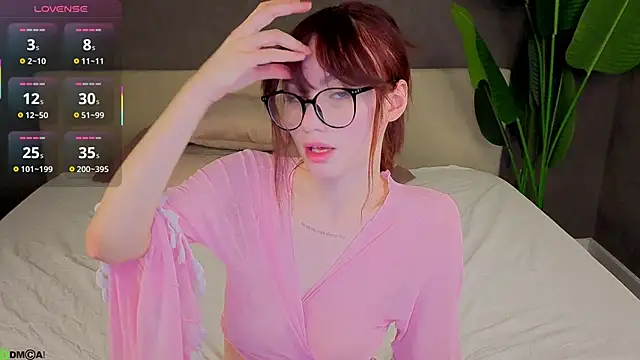 Mollly_Rouge live sex cam