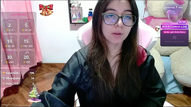 Maggie_Fox3's cam snapshot