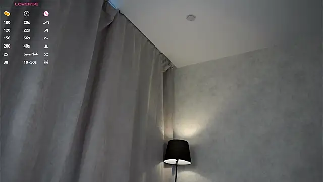 MonetLeitman's cam snapshot