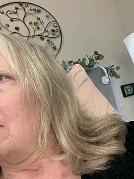 Kaitlyn_Winters live sex cam