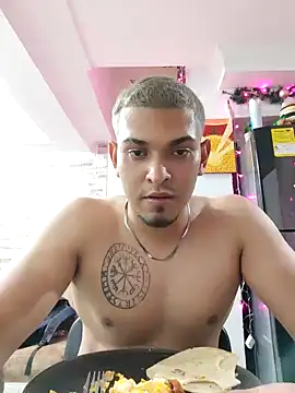 Ernesto23415 live sex cam