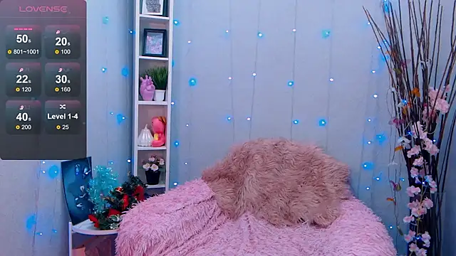 Holygirl_'s cam snapshot