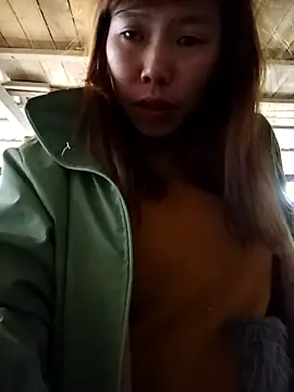 Ngocmi909 live sex cam