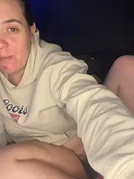 chellerayy's cam snapshot