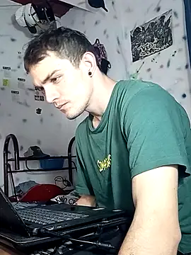 themaykiin18's cam snapshot