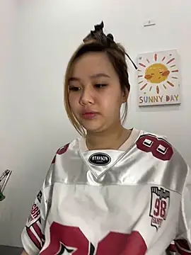 Almira6868's cam snapshot