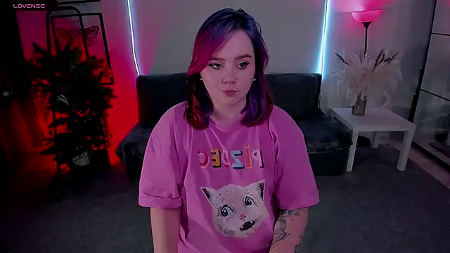 lunaalli's cam snapshot