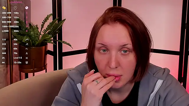 LianaFord's cam snapshot