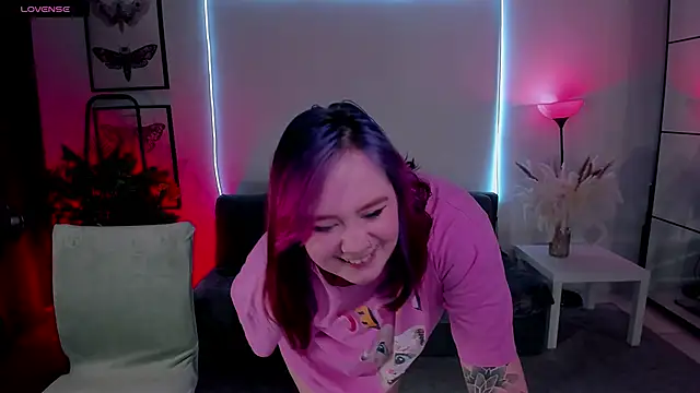 lunaalli's cam snapshot