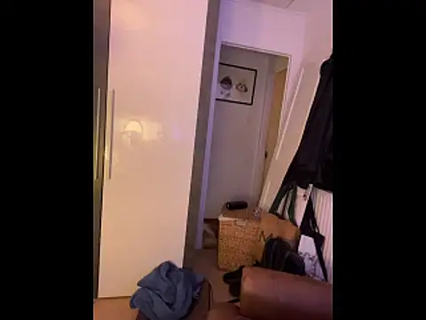 LeatherSdaddy's cam snapshot