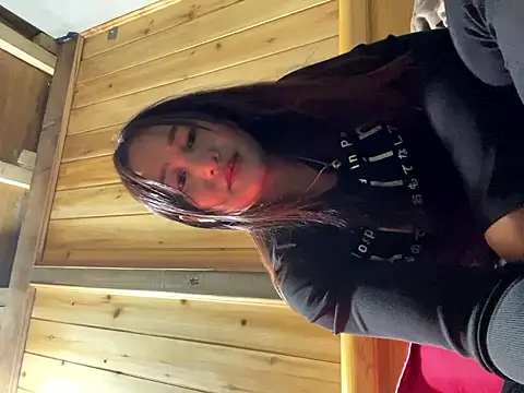 phungtiti live sex cam