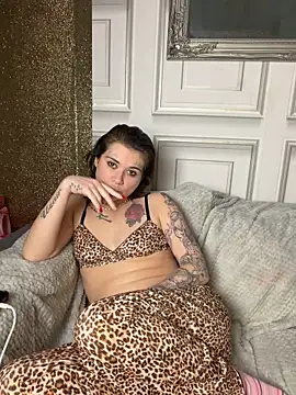 Demi_Lovex's cam snapshot