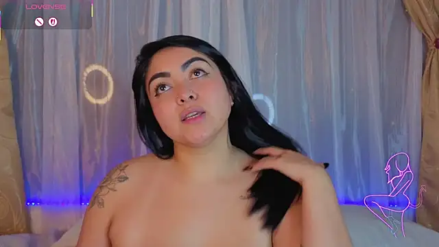 Victoria_Jonhss live sex cam