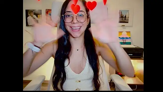 adriana__sosa_'s cam snapshot