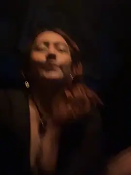 Eveeelyn25's cam snapshot