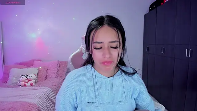 Tinylottie's cam snapshot