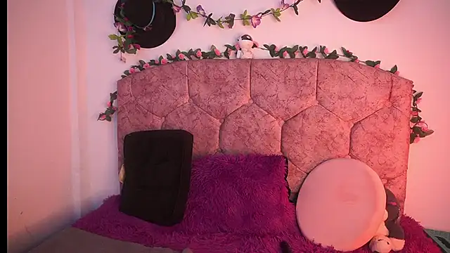 Tiffany_sander's cam snapshot