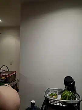 _monicab's cam snapshot