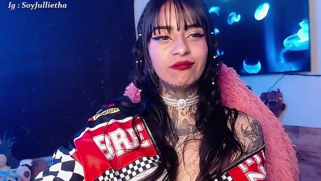 Julls420_'s cam snapshot