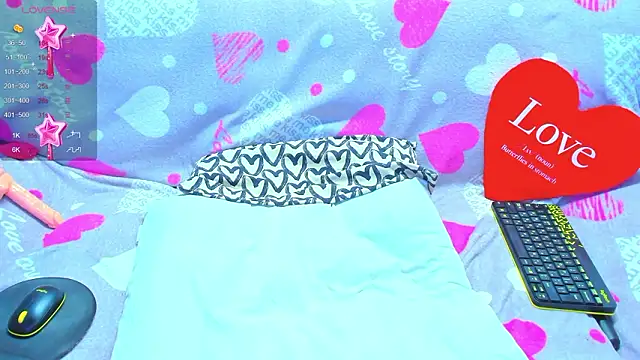 Vanessa_Florence's cam snapshot