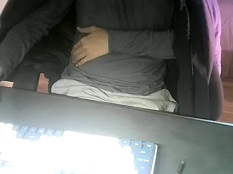 Ryan67533 live sex cam