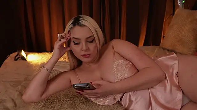 VictoriaMorrone's cam snapshot