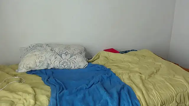 Nellybba's cam snapshot