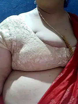 tamilthanushri live sex cam