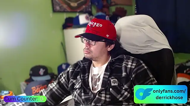 DerrickHose live sex cam