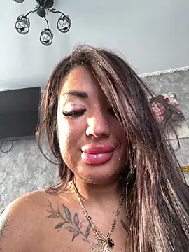 RuslanaXX live sex cam