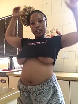 Doja_Peach live sex cam