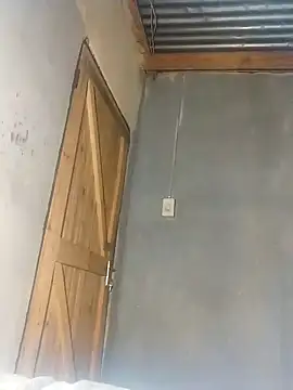 Blackveins32 live sex cam