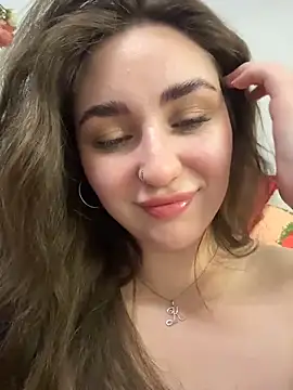 KiraBarlows live sex cam