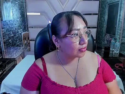 Shara_Oz's cam snapshot