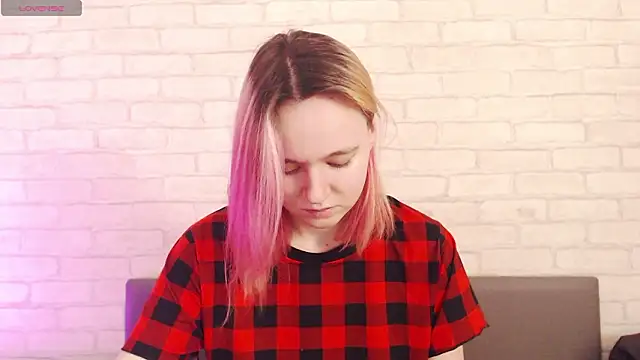 Ericha_Stone's cam snapshot