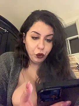 holyeroticss live sex cam